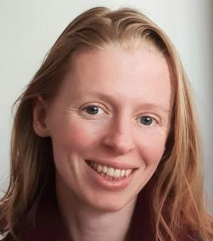 portia roelofs headshot